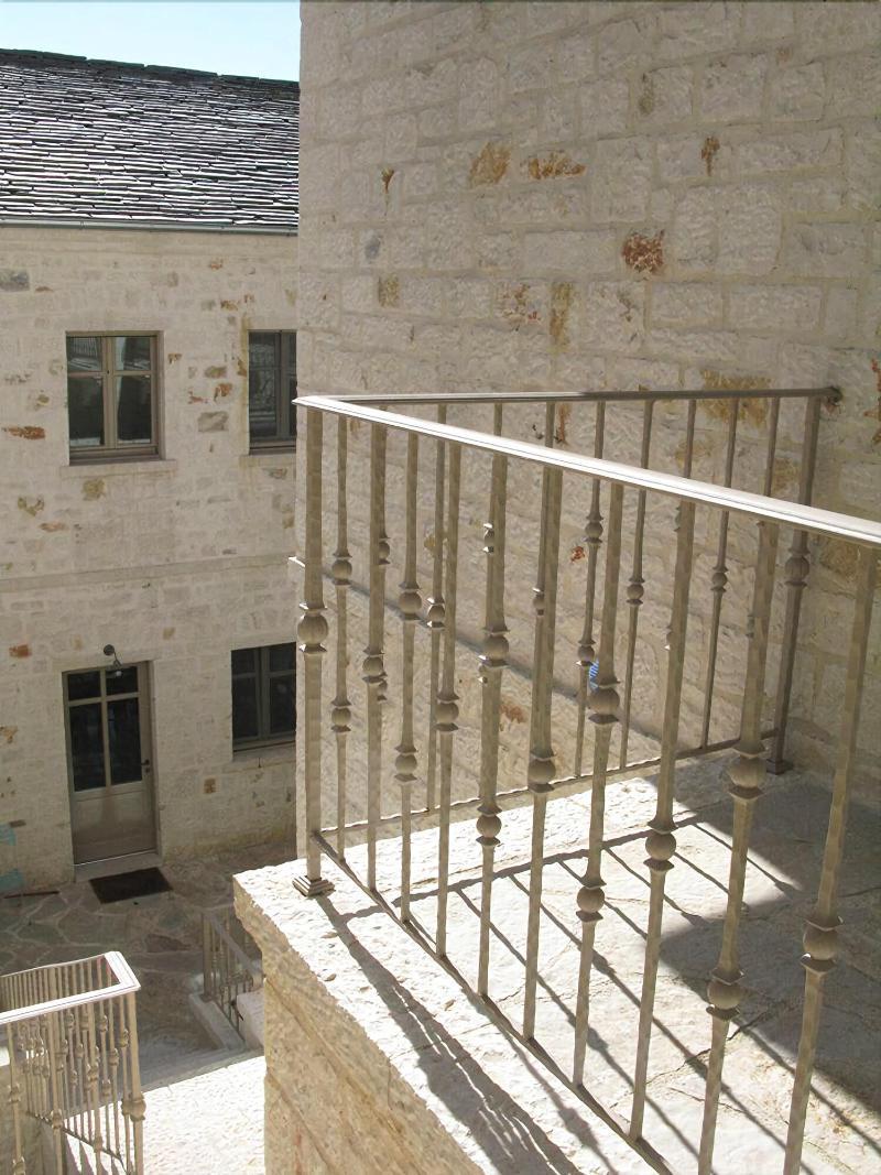 Haones Suites Ioannina Exterior foto