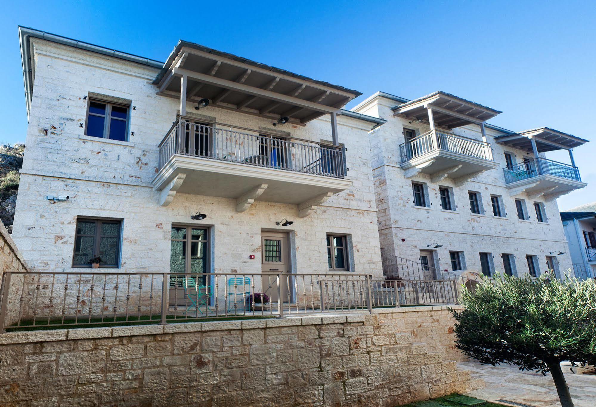 Haones Suites Ioannina Exterior foto
